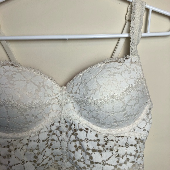 Victoria’s Secret Pink Size M Bra Lace Bralette - Picture 3 of 7